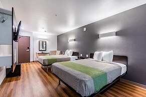 Motel 6 Austin, TX - Airport