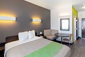 Motel 6 Austin, TX - Airport