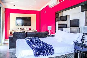 Thavhani Guest House