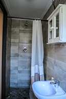 Thavhani Guest House