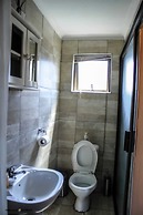 Thavhani Guest House