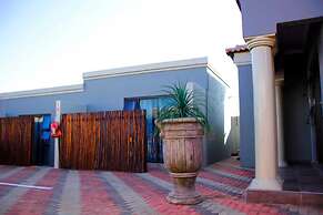 Thavhani Guest House