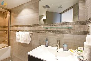 Alexander 1404 2 Bedroom Apts by RedAwning