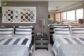 Alexander 1404 2 Bedroom Apts by RedAwning