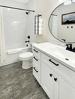 Colony Suites