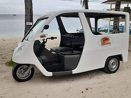 Marnin's Place Boracay