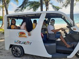 Marnin's Place Boracay