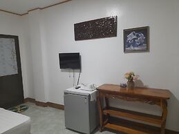 Marnin's Place Boracay