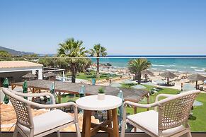 Plaka Beach Resort
