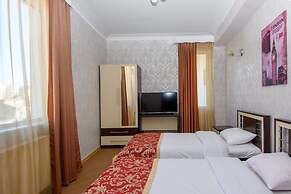 Silk Road Hotel