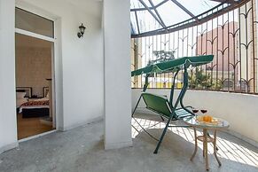 Silk Road Hotel