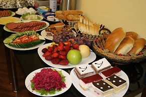 Silk Road Hotel