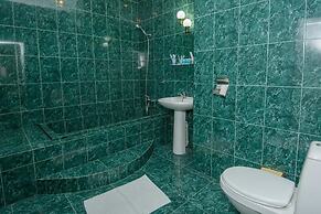 Silk Road Hotel