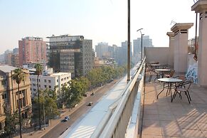 UH ApartHotel Lastarria 104