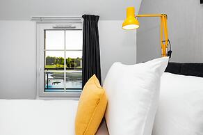 Staycity Aparthotels, Near Disneyland® Paris