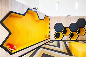 Staycity Aparthotels, Near Disneyland® Paris