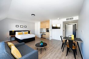 Staycity Aparthotels, Near Disneyland® Paris