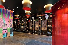 citizenM Boston North Station
