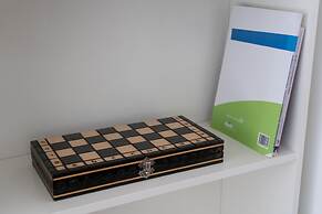 House and People - Feliciano Ramos 2