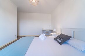 House and People - Feliciano Ramos 2