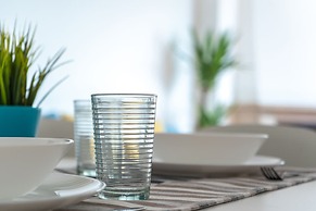 House and People - Feliciano Ramos 2