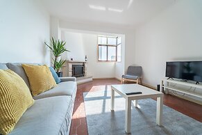 House and People - Feliciano Ramos 2