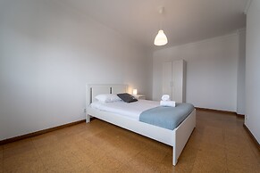 House and People - Apartamento Espaçoso