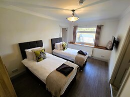 Lochwood House B&B and Self Catering
