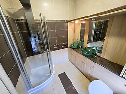 Lochwood House B&B and Self Catering