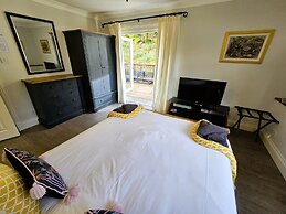 Lochwood House B&B and Self Catering