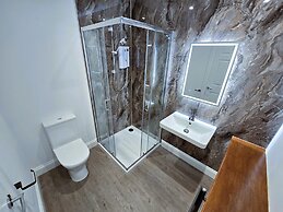 Lochwood House B&B and Self Catering
