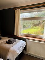 Lochwood House B&B and Self Catering