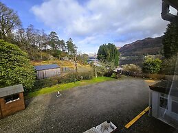 Lochwood House B&B and Self Catering