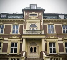 Pałac Dąbrowa Górnicza