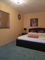 Art Boutique Central