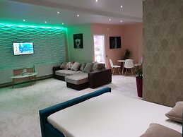 Art Boutique Central