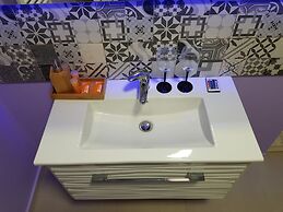 Art Boutique Central