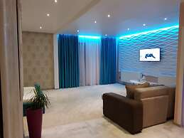 Art Boutique Central