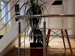 Art Boutique Central