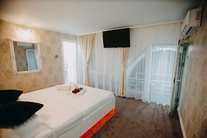 Art Boutique Central