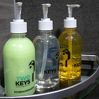 Two Keys Departamentos