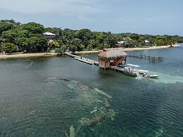 Tranquilseas Eco Lodge & Dive Center