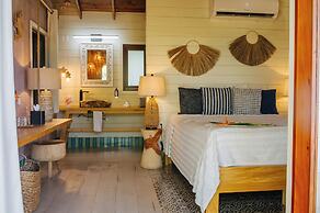 Tranquilseas Eco Lodge & Dive Center