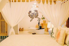 Tranquilseas Eco Lodge & Dive Center