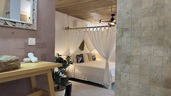 Tranquilseas Eco Lodge & Dive Center