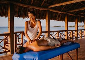 Tranquilseas Eco Lodge & Dive Center