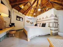 Tranquilseas Eco Lodge & Dive Center