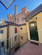 Cosmopolitan Central Rooms