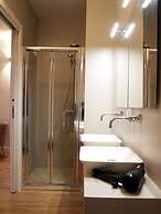 Cosmopolitan Central Rooms