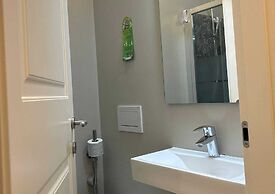 Cosmopolitan Central Rooms